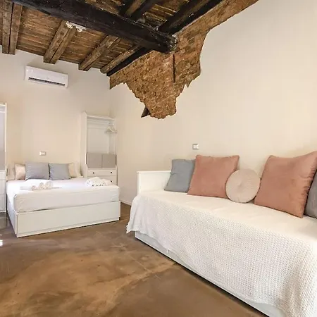 Abalus Suite, Nel Cuore Della Citta Hotel *